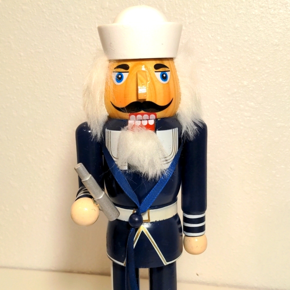 Nutcracker holiday Christmas gift wood U.S. Navy navy blue white military used - Picture 3 of 7